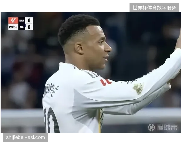 姆巴佩凭借25-26赛季25粒进球和23.96的xG值，将领衔法国队组成高速冲击型锋线